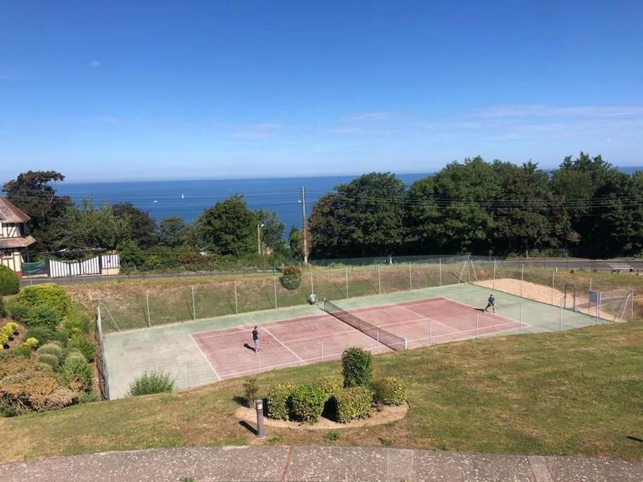 Appart Lumineux Avec Vue Sur Mer A 180 Degres Apartman Trouville-sur-Mer Kültér fotó